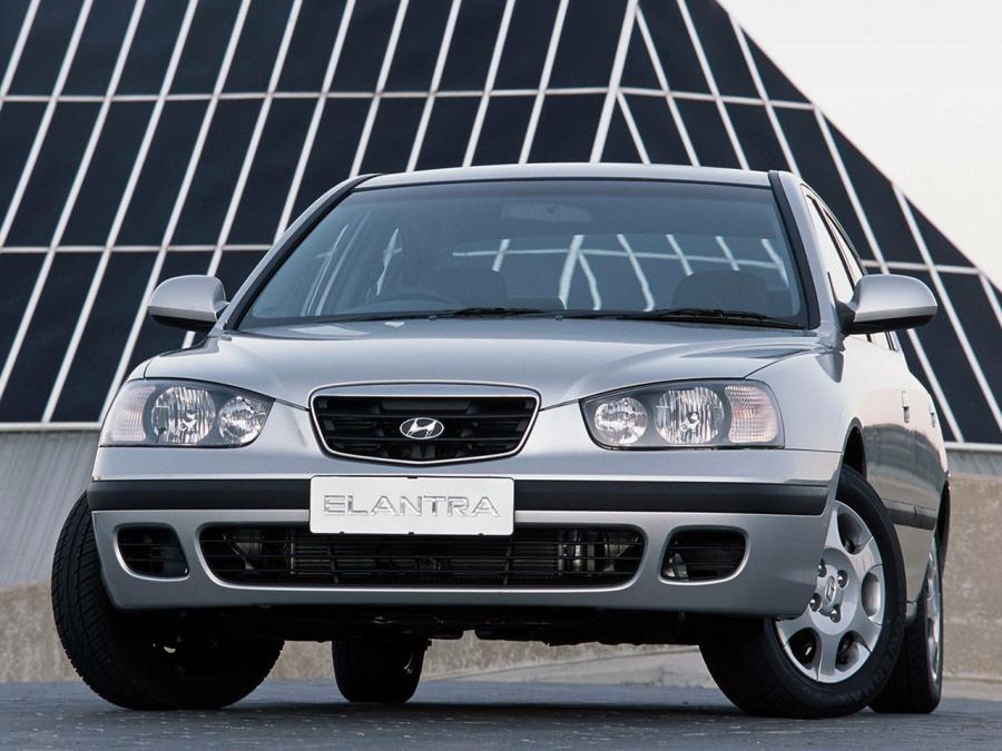  Hyundai Elantra Sedan 2003 года  (ZA) (фото 14 из 16)